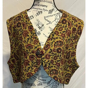 Vintage Floral Tapestry Vest Single Button Embellishment 100% Wool Hippy Boho